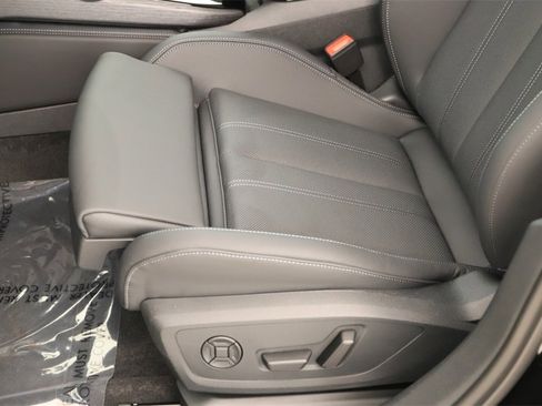 New 2025 Audi A5 2.0T Prestige image 25