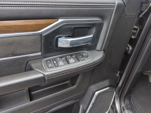 Used 2022 RAM 2500 Laramie AWD/4WD image 19