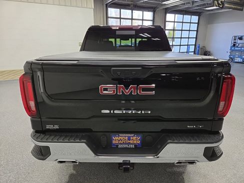 Used 2023 GMC Sierra 1500 SLT w/ SLT Premium Package AWD/4WD image 6