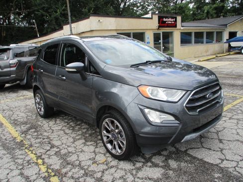 Used 2021 Ford EcoSport Titanium AWD/4WD image 4