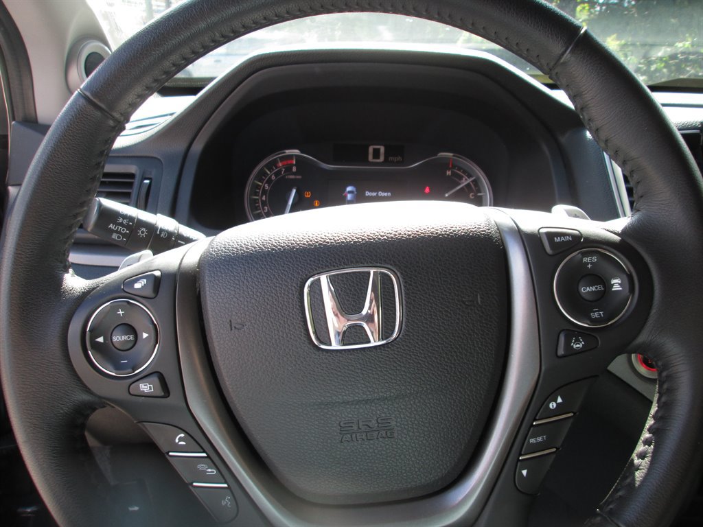Used 2023 Honda Ridgeline RTL image 15
