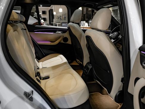 Used 2021 BMW X1 sDrive28i w/ Convenience Package image 40