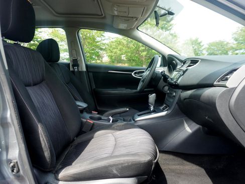 Used 2017 Nissan Sentra SV w/ Style Package image 21