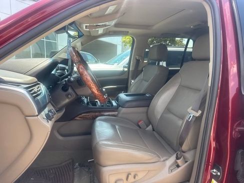 Used 2017 Chevrolet Tahoe Premier AWD/4WD image 5