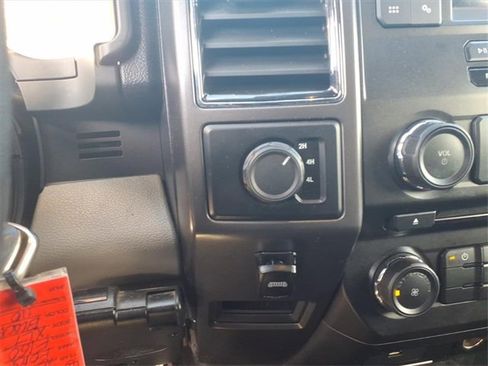 Used 2018 Ford F150 XLT image 19