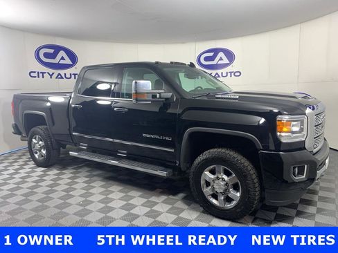 Used 2019 GMC Sierra 3500 Denali w/ Duramax Plus Package image 1