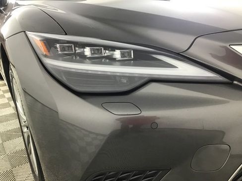 Used 2022 Lexus LS 500 AWD image 25