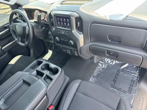 Used 2024 Chevrolet Silverado 1500 Custom Trail Boss AWD/4WD image 29