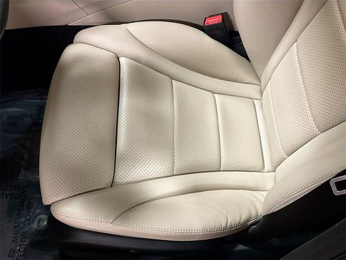 Used 2021 Mercedes-Benz C 300 4MATIC Sedan image 20