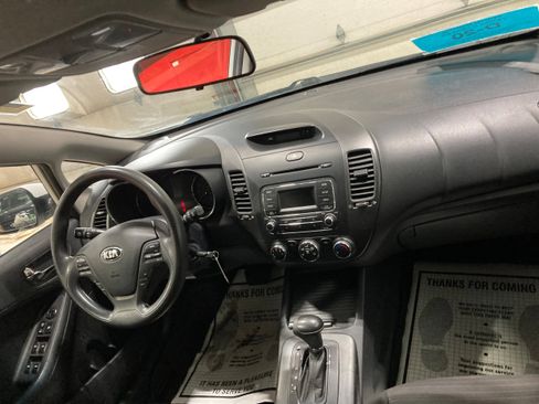 Used 2015 Kia Forte LX w/ Popular Package image 8