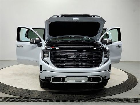 New 2026 GMC Sierra 1500 Denali Ultimate image 10