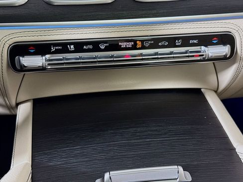 New 2026 Mercedes-Benz GLE 450 4MATIC image 16