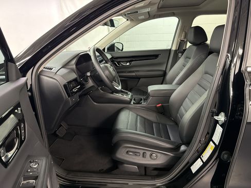 Certified 2026 Honda CR-V EX-L image 4