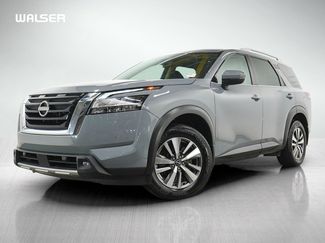 Used 2023 Nissan Pathfinder SL AWD/4WD video 1