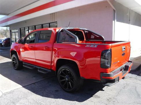 Used 2018 Chevrolet Colorado Z71 image 12