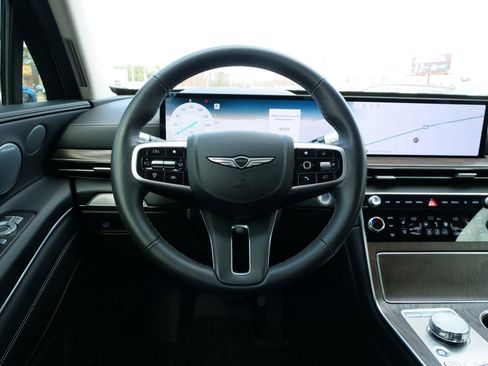 Used 2025 Genesis GV80 3.5T Advanced image 21