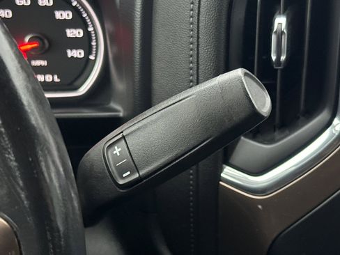 Used 2020 Chevrolet Silverado 1500 High Country w/ Technology Package image 21