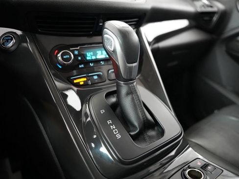 Used 2015 Ford Escape Titanium FWD image 27