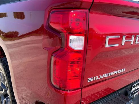 Used 2022 Chevrolet Silverado 1500 LT w/ Safety Package RWD image 28