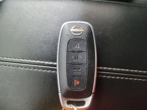 Used 2024 Nissan Sentra S image 32