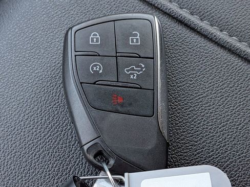 Used 2024 GMC Sierra 1500 Elevation image 34