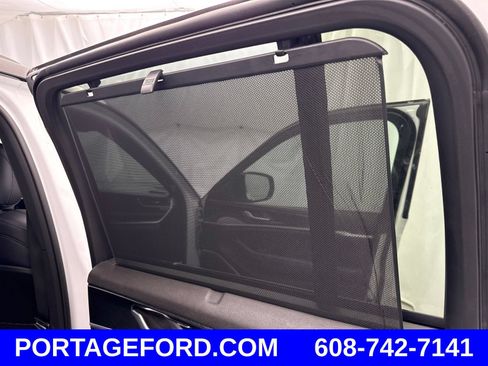 Used 2023 Jeep Grand Cherokee Trailhawk w/ Luxury Tech Group III AWD/4WD image 40