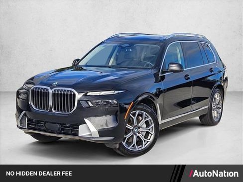 Used 2023 BMW X7 xDrive40i AWD/4WD image 1