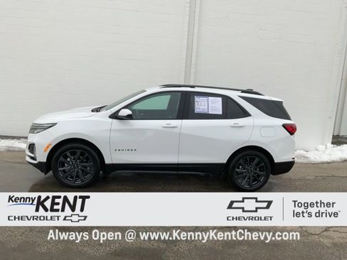 Used 2022 Chevrolet Equinox RS image 32