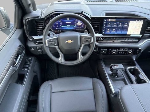New 2026 Chevrolet Silverado 1500 LTZ w/ LTZ Premium Package image 9