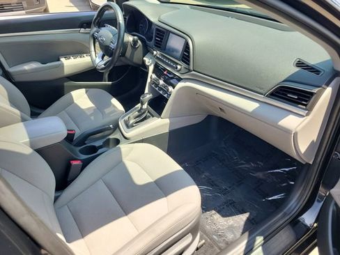 Used 2020 Hyundai Elantra Value Edition FWD image 21