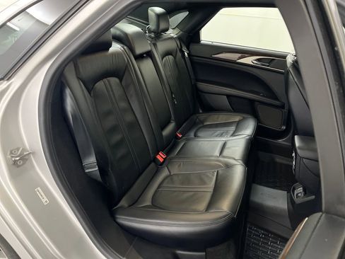 Used 2019 Lincoln MKZ Reserve image 21