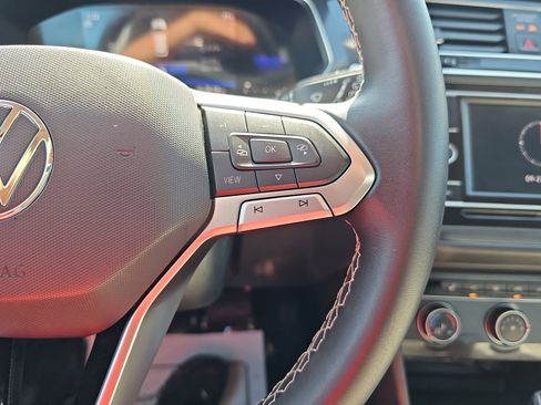 Used 2024 Volkswagen Tiguan S image 19