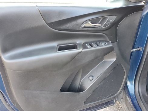 Used 2021 Chevrolet Equinox LT FWD image 18