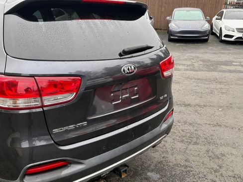Used 2016 Kia Sorento EX w/ EX Touring Package image 6