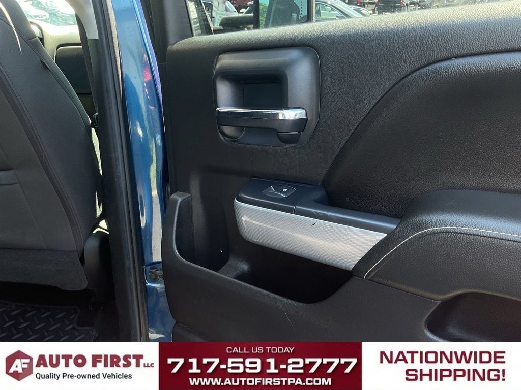 Used 2016 Chevrolet Silverado 2500 LT w/ LT Convenience Package AWD/4WD image 18