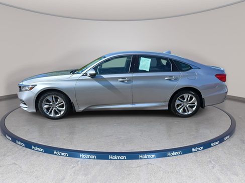 Used 2018 Honda Accord LX image 9