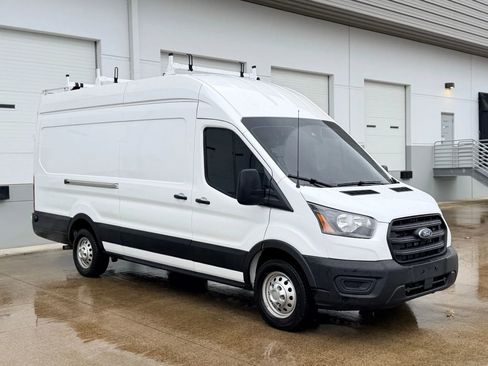 Used 2025 Ford Transit 250 148 High Roof Extended AWD w/ Load Area Protection Package image 7