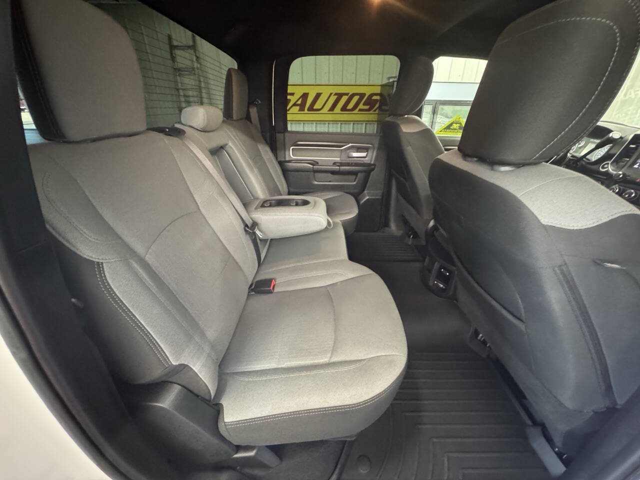 Used 2021 RAM 2500 Big Horn w/ Level 1 Equipment Group AWD/4WD image 40