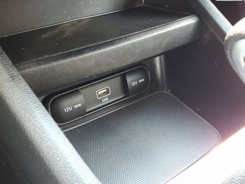 Used 2023 Kia Forte LXS w/ LXS Technology Package FWD image 14