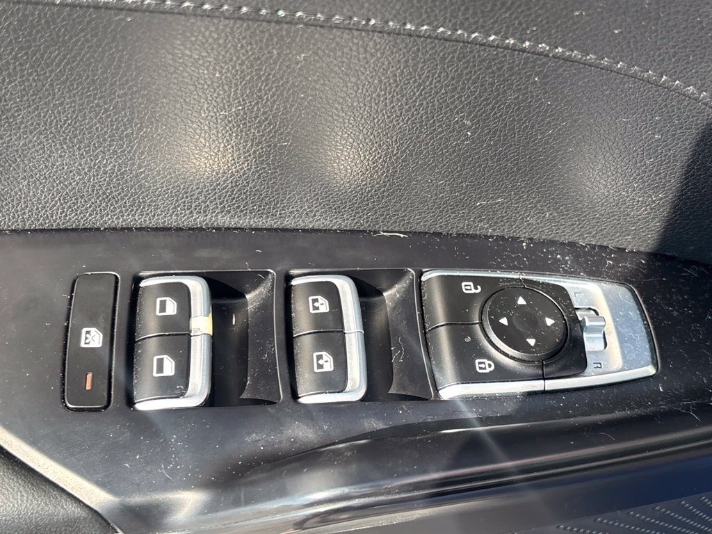 Used 2023 Kia K5 GT-Line FWD image 8