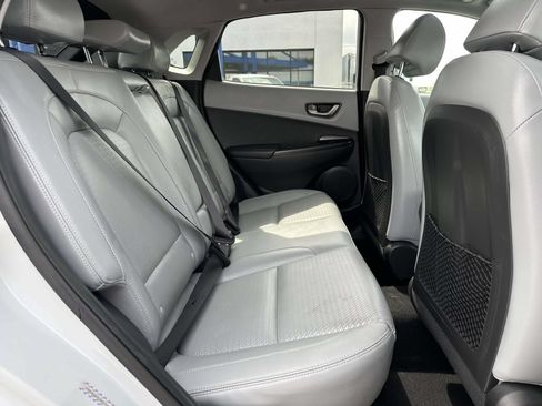 Used 2020 Hyundai Kona Limited AWD/4WD image 27