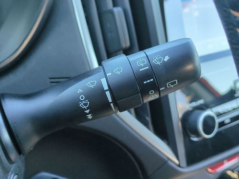 Used 2018 Subaru Crosstrek 2.0i Premium image 23