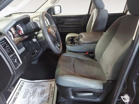 Used 2019 RAM 1500 Tradesman w/ Chrome Plus Package RWD image 22