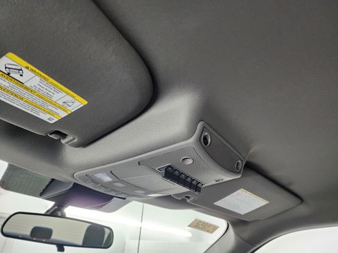 Used 2022 Ford F250 XLT w/ XLT Premium Package image 13