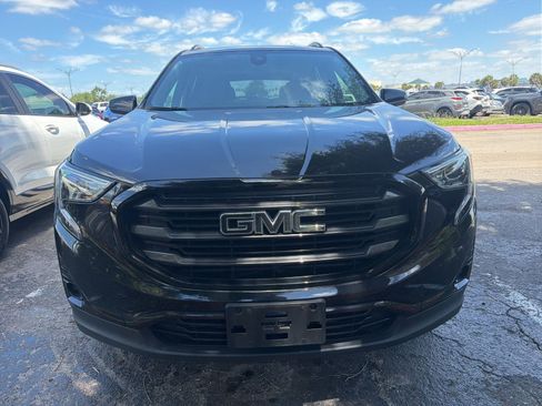 Used 2020 GMC Terrain SLT w/ Preferred Package image 2