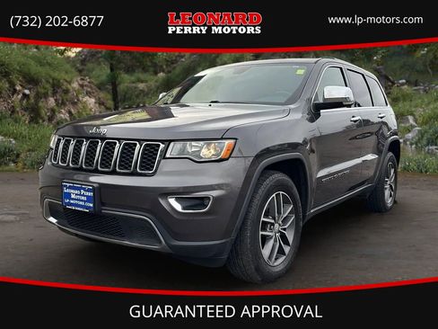 Used 2018 Jeep Grand Cherokee Limited image 1