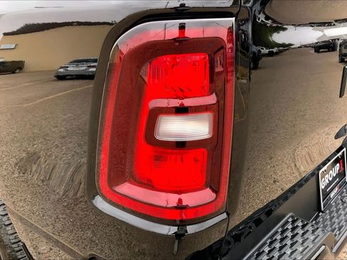 Used 2025 RAM 1500 Tradesman AWD/4WD image 29