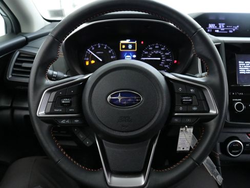 Used 2023 Subaru Crosstrek 2.0i Premium image 13