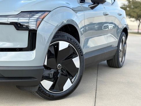 New 2026 Volvo EX30 Plus image 7