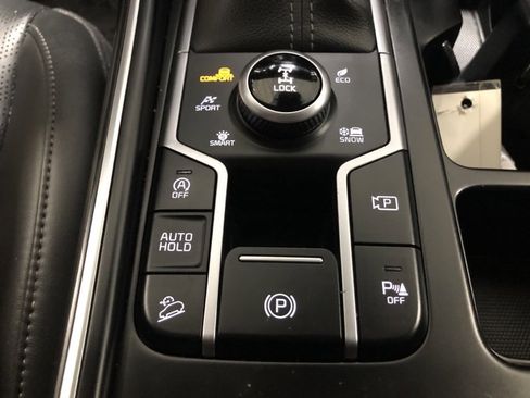 Certified 2023 Kia Sorento X-Line EX image 36